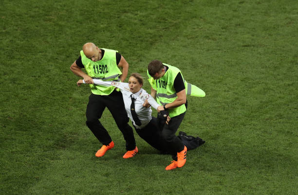 用行动书写 用行动书写