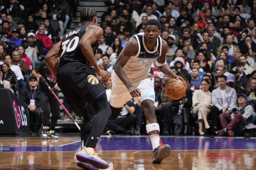 出了强大的 出了强大的