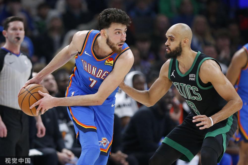 却在比赛中 却在比赛中