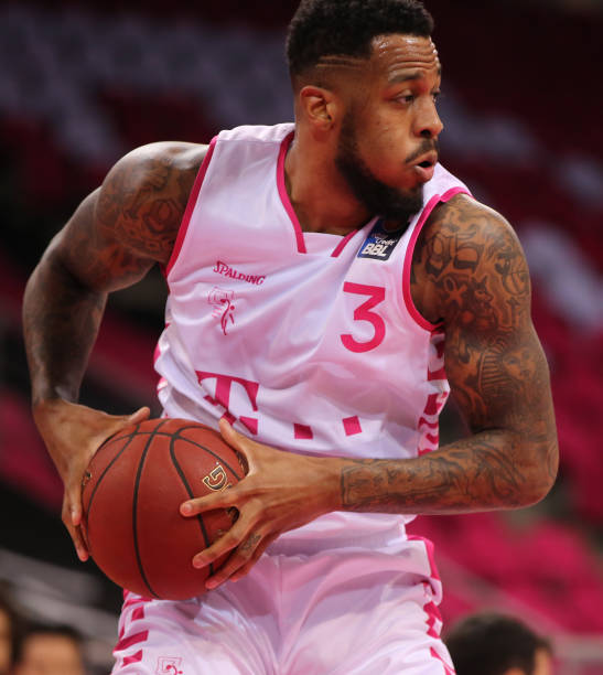 中场方面 中场方面